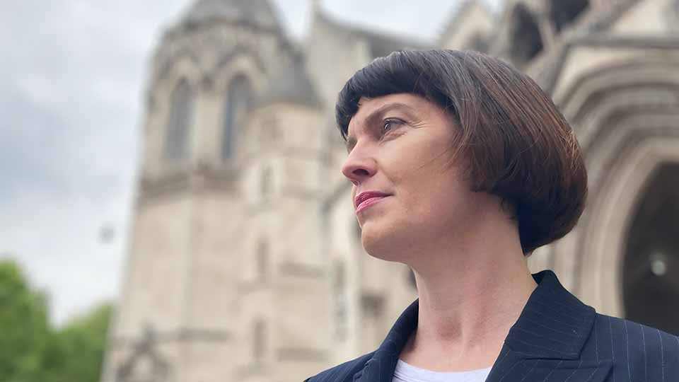 BBCWomansHour's tweet photo. Ahead of tonight’s @BBCPanorma, we hear from reporter @louisetickle about her investigation into why one local authority in Herefordshire has been repeatedly criticised for breaching children’s human rights and “appalling” social work practice: https://t.co/8pfh0vUtSl https://t.co/wWgqHh2nrb