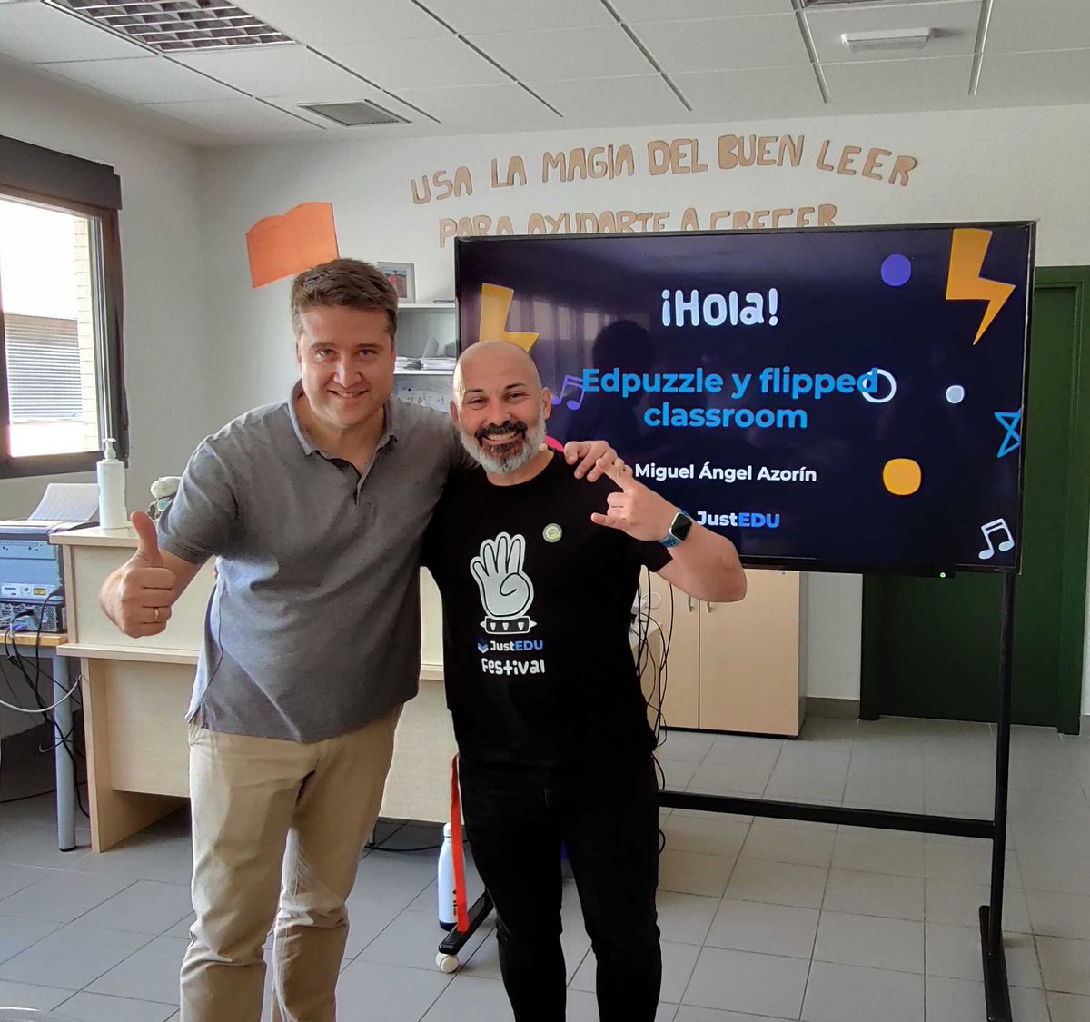 edpuzzle_es's tweet photo. Aún seguimos con emoción del finde #justedu Gracias @flipped_primary por impartir nuestro taller @justedues https://t.co/fxtAh0rrEu