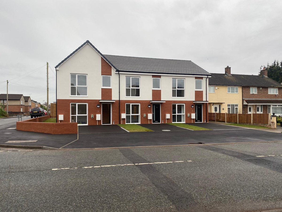 Ecogeeuk's tweet photo. The final three properties in Roughwood Drive have been handed over ✅
We have been working on this new build development in Kirkby with @prima_grp and are really pleased with the finished product.
Onto the next project 🏡👷
#ecogee https://t.co/487cMzln9p