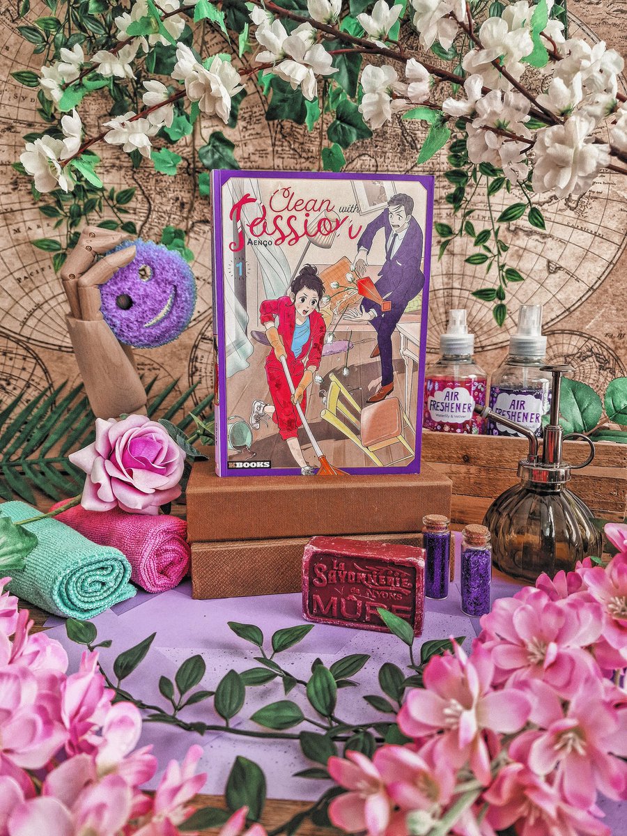 sandravkbook's tweet photo. Une lecture qui donne envie de nettoyer de fond en comble son chez soi pour ne pas froisser notre PDG germophobe ! Un récit insolite entre humour et romance discrète. #cleanwithpassion #kbooks @kbooks_fr https://t.co/ONzR3FAFpv