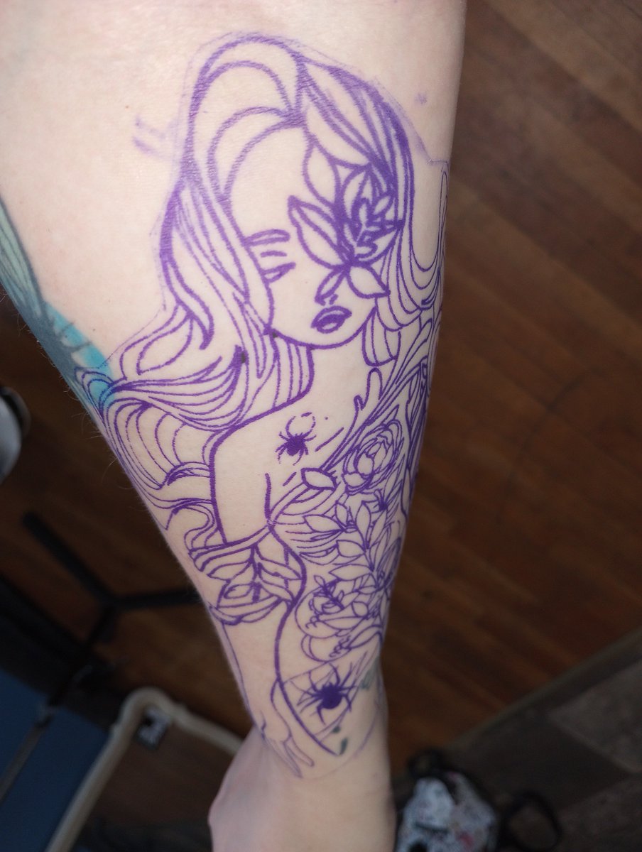 Jennacent's tweet photo. Got the outline done on this new piece. Go back Friday for the coloring. https://t.co/TazXanwWSf