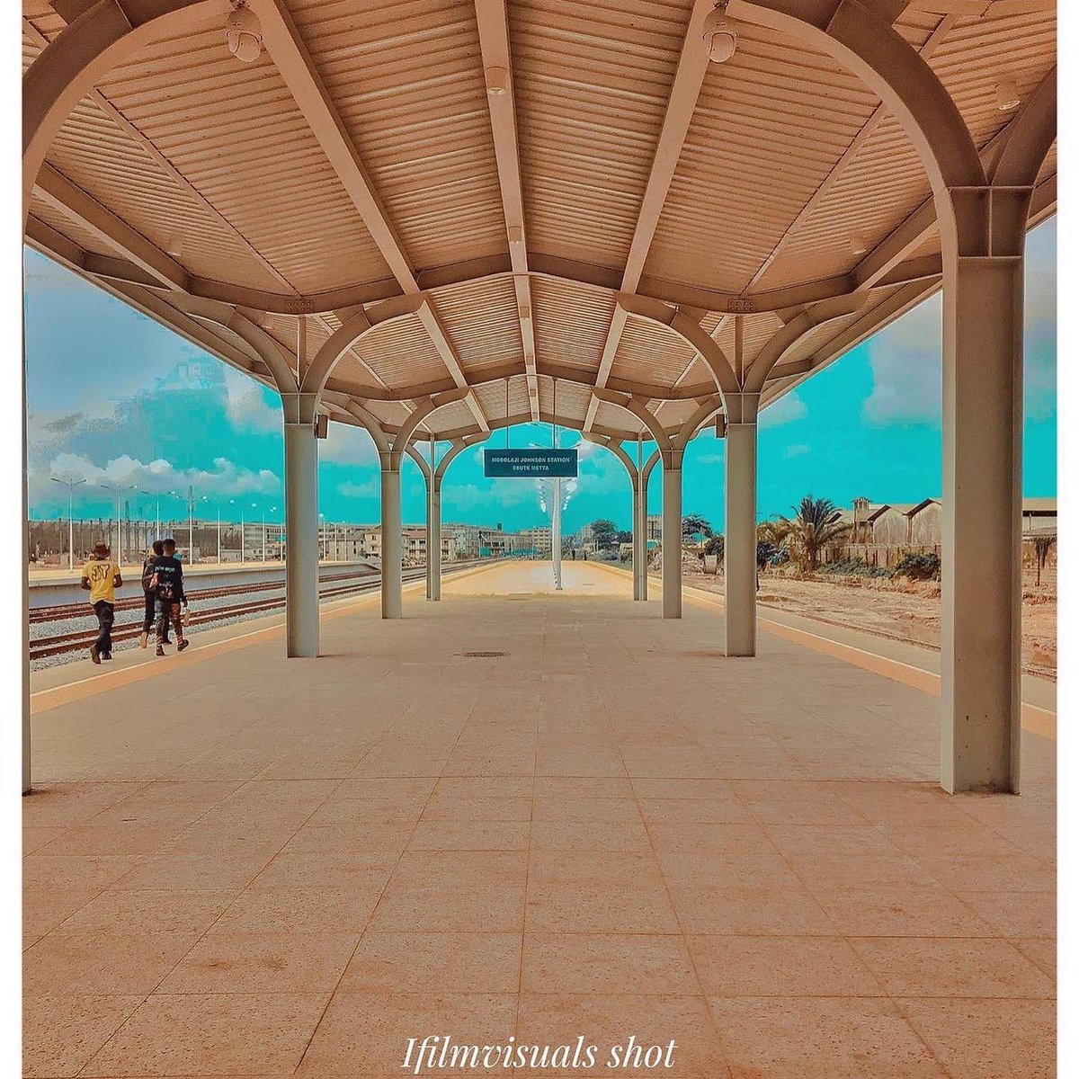pawstudiosAF's tweet photo. Showing off our beautiful country Nigeria in the anticipation of our cultural exchange project Glimpses From the Edges 😊  

We’ve had loads of applications sent in the past weeks but we could only pick 5 people as required and we would be introducing them in the next post 👏🏽 https://t.co/BqhkGfC6aa