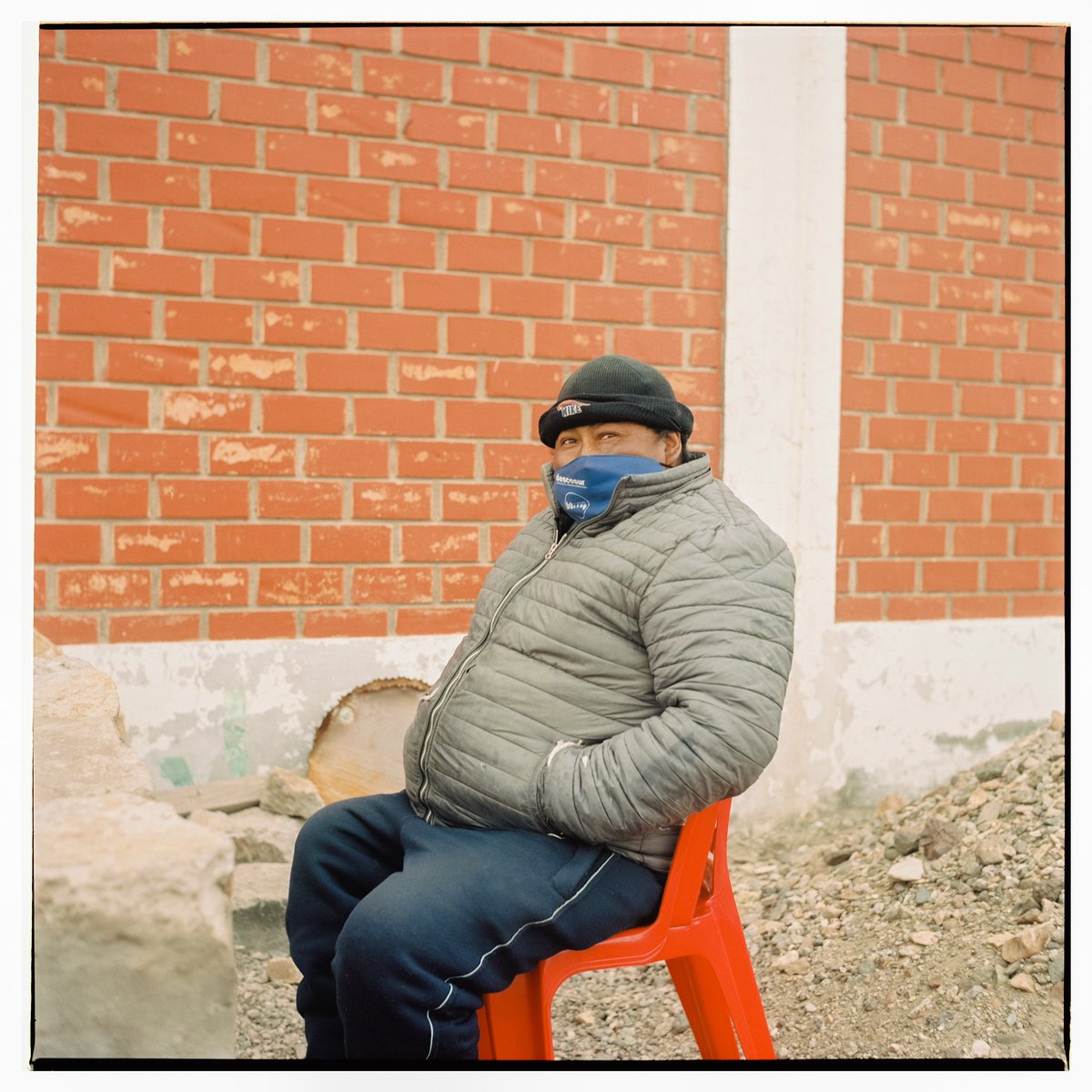 dompuerta's tweet photo. Reds #kodak #120film #yashicamat124g #portra400 https://t.co/98qXMgtv9I