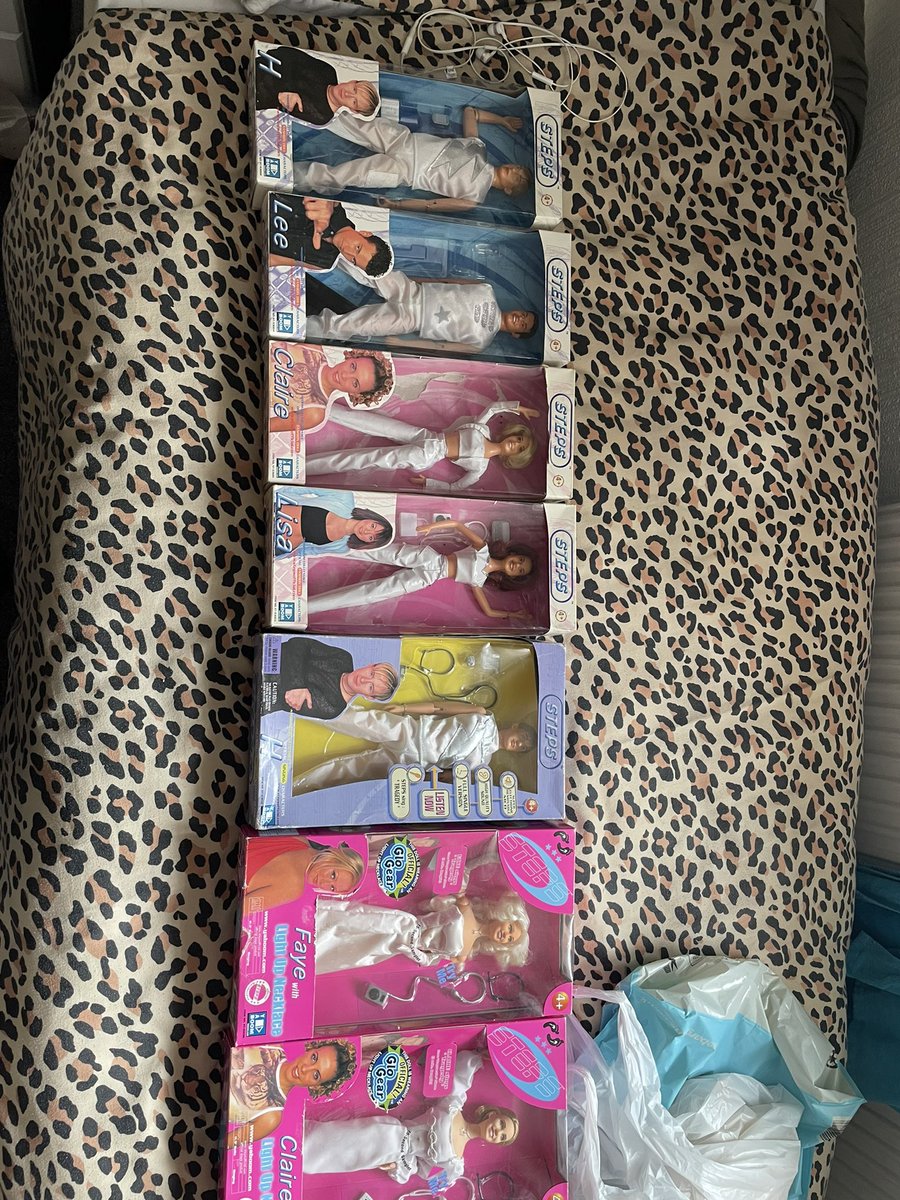 JamesCroft1995's tweet photo. @OfficialSteps @Ianhwatkins @LSLofficial @llatchfordevans @_ClaireRichards @Faye_Tozer @StepToMeDance @deanjenkinson @Sambalina_86 25 years of Steps!!! And I have now have all the dolls π₯Ήπ₯Ήπ₯Ήπ₯Ή #Childhood #StepsDolls #Tragedy #25YearsOfSteps https://t.co/itlMSb0bNJ