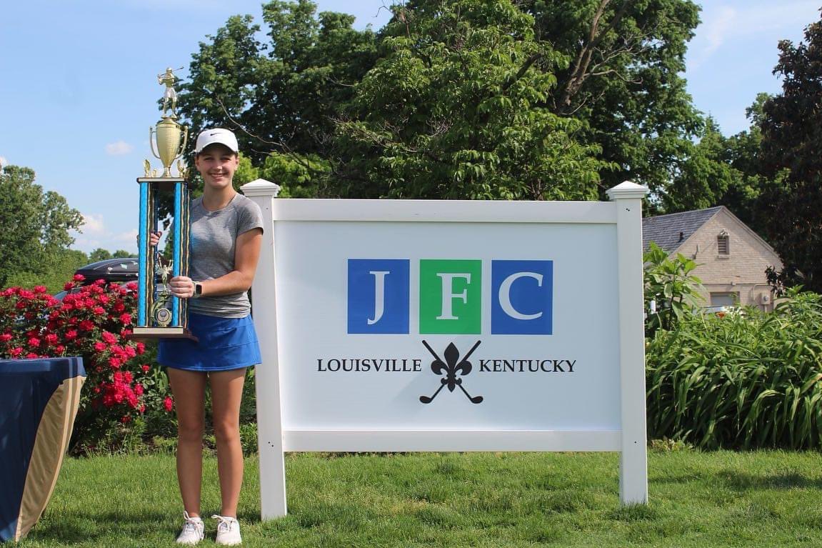Eastern’s Emma Ballengee won the 13-15 division of this historic Junior Falls Cities this weekend. The future is bright for Eastern golf. #FlyEastern