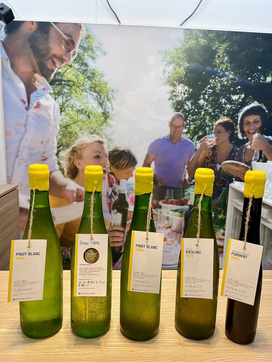 Getting ready for our archive tasting <a href="/ProWein/">ProWein</a> 2022.
13:30
Hall 11, Stand D 21