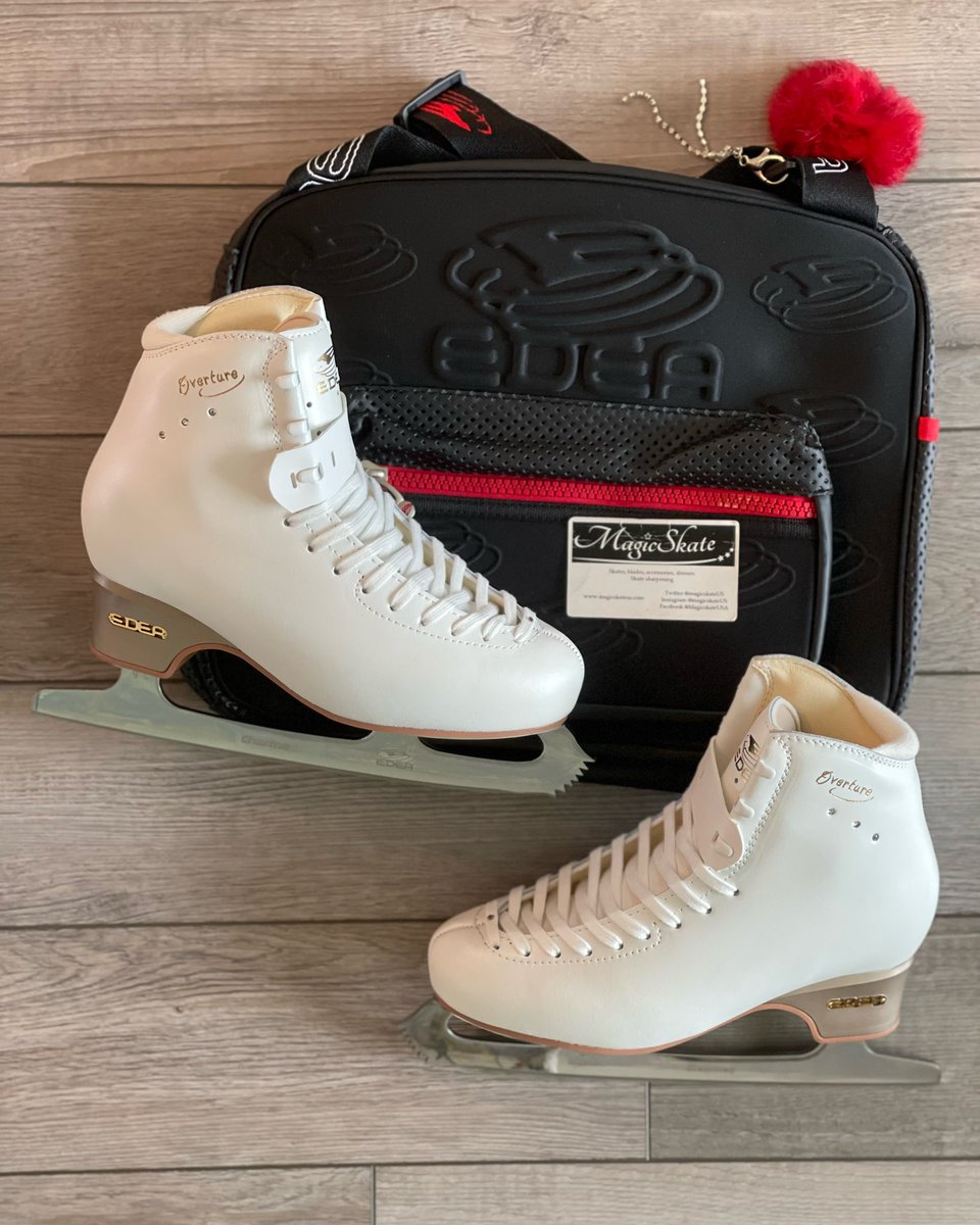 Figure skates and accessories available at Magicskate #fugureskating #edeaskates #skatebag #magicskate