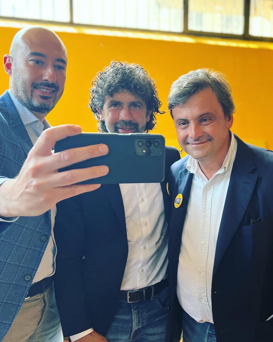 Verona ha bisogno di cambiare marcia e di farlo esattamente con una persona con lo spirito di <a href="/17tommasi/">Damiano Tommasi</a> 
Un candidato sindaco con un’anima comunitaria che si è messo in gioco liberamente, con un programma serio, solo per amore della città. 
#Veronasulserio <a href="/Azione_it/">Azione</a>