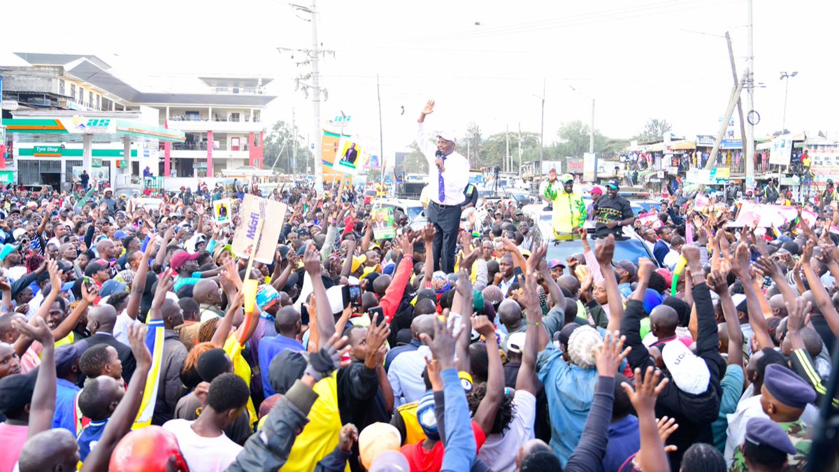 WilliamsRuto's tweet photo. We were accompanied by Rigathi Gachagua (UDA Running-mate), Party Leaders @MusaliaMudavadi (ANC), @HonMoses_Kuria (CCK), @Wetangulam (Ford-Kenya), Kajiado Gubernatorial Candidate Katoo Ole Metito, MPs @WahomeHon (Kandara), @HonAdenDuale (Garissa Township), ... https://t.co/wLfGuZILWj