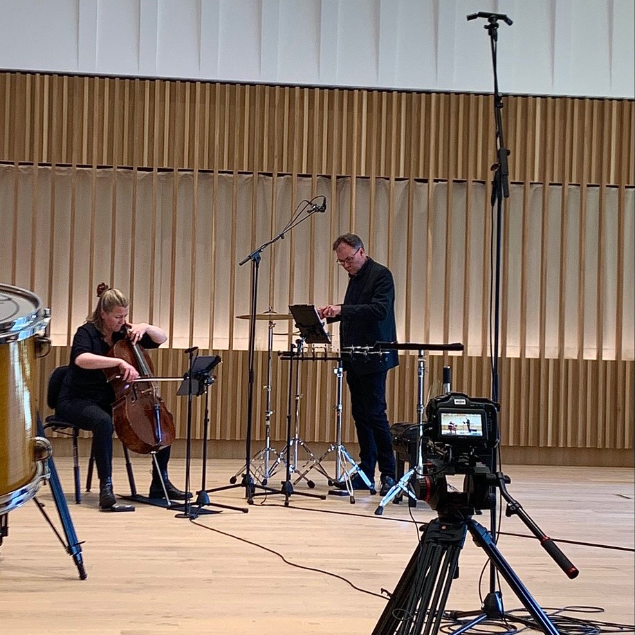 Psappha (@psapphaensemble) on Twitter photo Here we are again! Filming days for this years Composing For... scheme have begun🤗
Today we have the Composing for Cello & Percussion pieces with @jencello70 and <a href="/PercUk/">Tim Williams</a>🤩
<a href="/LithaEfthymiou/">Litha Efthymiou</a>
@XiaLeonSloane
<a href="/_StephenBalfour/">Stephen Balfour</a>
<a href="/robert_crehan/">Robert Crehan</a>
<a href="/Isa_MtGibbs/">Isa Gibbs</a>
<a href="/NiamhODonnell21/">Niamh J O'Donnell</a> Here we are again! Filming days for this years Composing For... scheme have begun🤗
Today we have the Composing for Cello & Percussion pieces with @jencello70 and <a href="/PercUk/">Tim Williams</a>🤩
<a href="/LithaEfthymiou/">Litha Efthymiou</a>
@XiaLeonSloane
<a href="/_StephenBalfour/">Stephen Balfour</a>
<a href="/robert_crehan/">Robert Crehan</a>
<a href="/Isa_MtGibbs/">Isa Gibbs</a>
<a href="/NiamhODonnell21/">Niamh J O'Donnell</a>