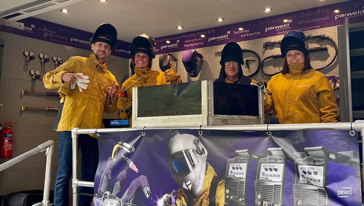 Parweldltd's tweet photo. We’re having a great day here with Betaplast, the team have flown in all the way from Slovenia 🇸🇮 it’s great to have them on board! 

#Parweld #Slovenia #Welding #Betaplast #WeldingDistributor #Weld https://t.co/5dcbr9UFSQ