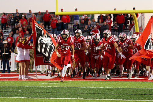 CoachBrickens's tweet photo. Excited to say that I will be teaching PE and coaching at New Palestine High School next Fall @NPCoachRalph @VoelzJames Can’t thank everyone at PMHS enough for everything they’ve done for me during my time here @PMHS_Principal @coach_cooper13 https://t.co/TprDgqpc5N