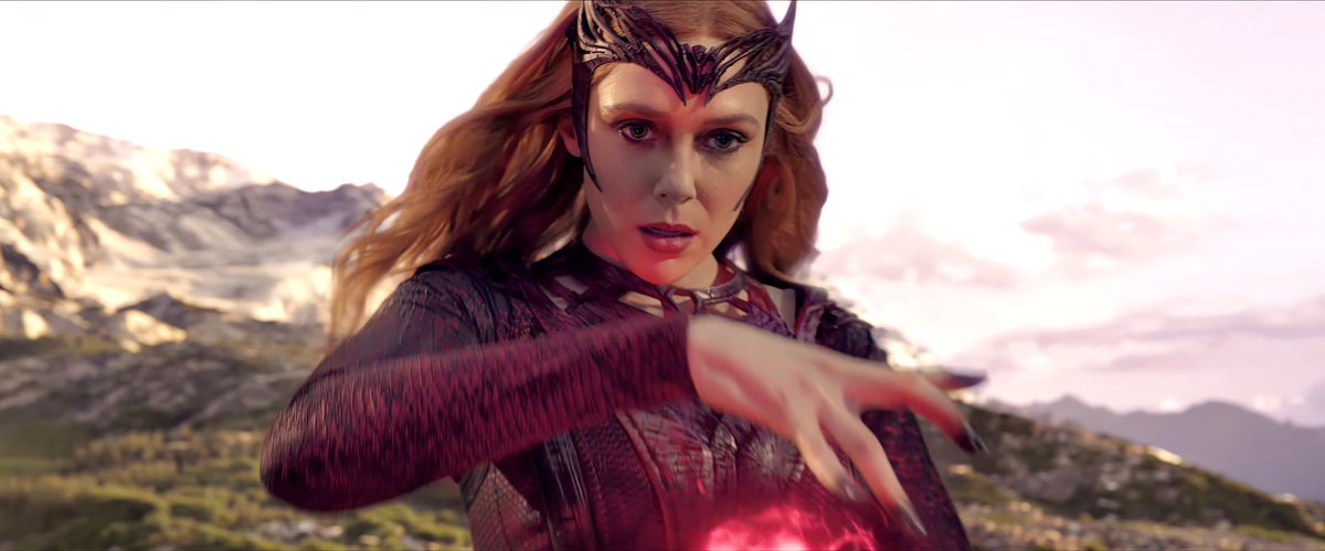 oocscarletwitch's tweet photo. Oh, she’s taking it. #ScarletWitch https://t.co/MK4absrVjW