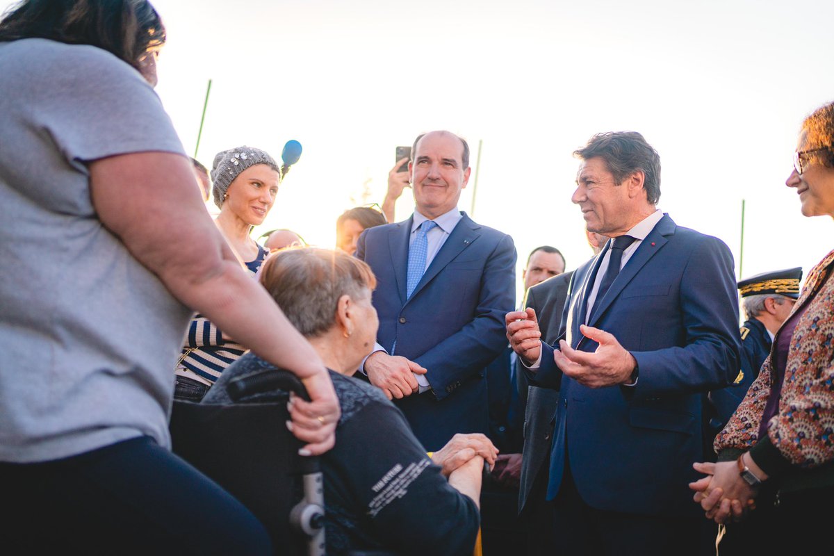 cestrosi's tweet photo. Après 2 ans à #Matignon, hommage à @JeanCASTEX qui a été un Premier ministre proche des Français, des élus locaux et de notre ville.
Au delà de sa gestion de la crise #Covid que je salue, je tiens à le remercier pour les nombreuses réformes qu’il a initiées au service de la 🇫🇷 https://t.co/K0nbkVNQcm