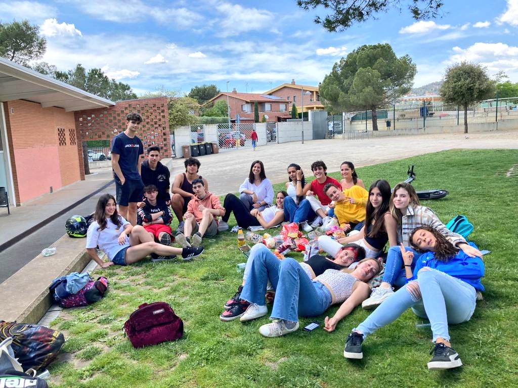 Institut de Corbera tweet media