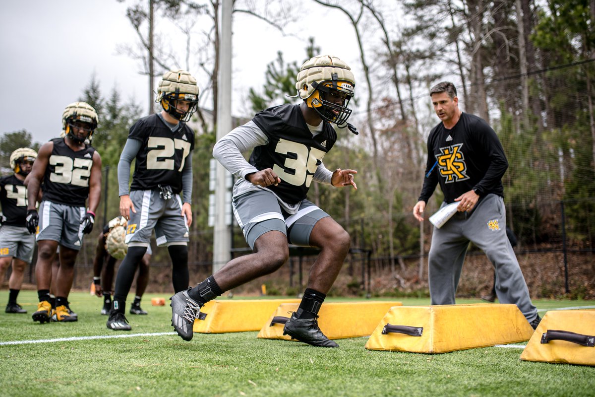 kennesawstfb's tweet photo. We have announced tryout information for the 2022 season!

Click here for info 👉 https://t.co/aBvoUuuLoH

#GoldStandard | #KSUSwitch https://t.co/eAwyrjb6no