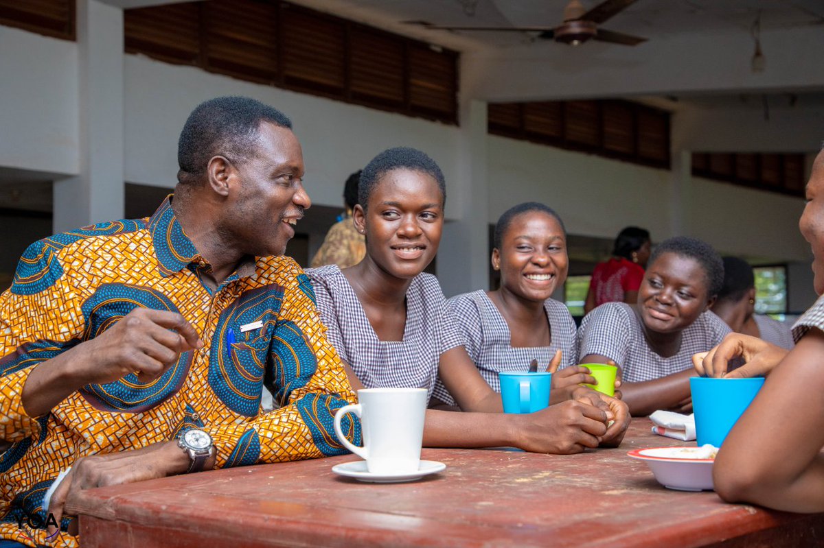 yoadutwum's tweet photo. My routine visits to schools provides me with the rare opportunity to interact with students and teachers in the classroom.

I was excited when I visited Afia Kobi Ampem Senior High School at Trabuom in the Ashanti Region on Sunday 15th May, 2022. https://t.co/JqqK9fq9BO