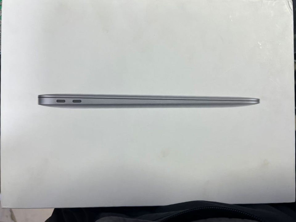 creogadgets's tweet photo. Open Box MacBook Air 2020 | 256gb / 8GB RAM 
Price tag ::: N410,000

You can send us a direct message
Reach us @ 07069500192
Order on WhatsApp in the link in our bio.
Or come directly to our store:
No. 5, Ola Ayeni Street, Computer Village, Ikeja, Lagos. https://t.co/LOiyuREwF5