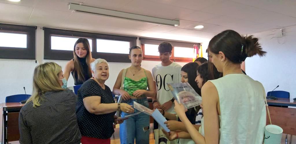 Institut de Corbera tweet media