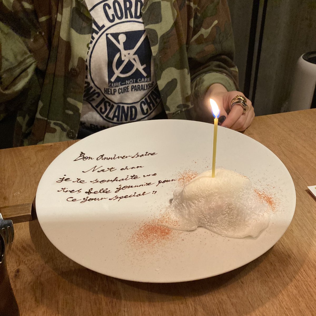 Q_Q_23's tweet photo. ちょっと日にちは遅れたけどちゃんと祝えてよかった〜🎂
Stevie WonderのHappy Birthday♪
やっぱアナログレコードはええすね。
思い出の曲がまたひとつ増えたね
誕生日おめでとう☺︎ https://t.co/KdWIHbKPey