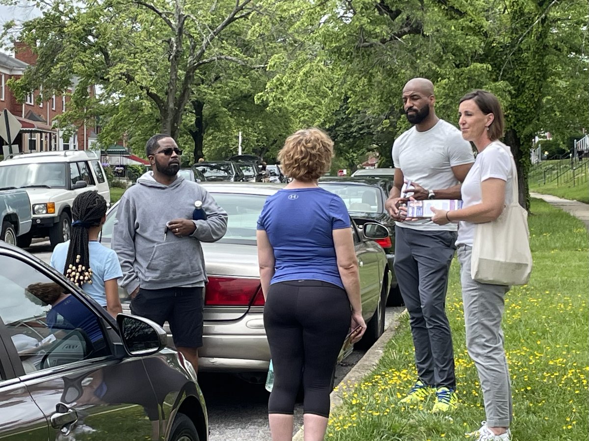Embry4Delegate's tweet photo. So great to walk the doors this weekend w/ Baltimore Councilman @marksconway_ at my side, talking to neighbors, sharing my experience & hearing their concerns & the issues they want their delegate to focus on in Annapolis. #EmbryforDelegate #BoyceEmbry #ReelectBoyce https://t.co/8mhzdaAWQO