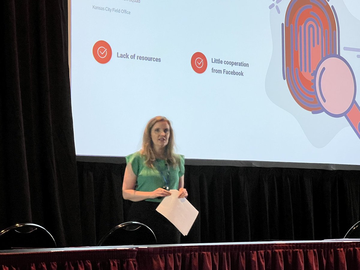 “Mess up, fess up, and move on.”

When bad things happen - be candid about what happened &amp; how you’re working to resolve it. <a href="/SarahBoydPIO/">Sarah Boyd</a> sharing PR philosophies &amp; details about the anatomy of a social media hack. 

#PIOMidyear