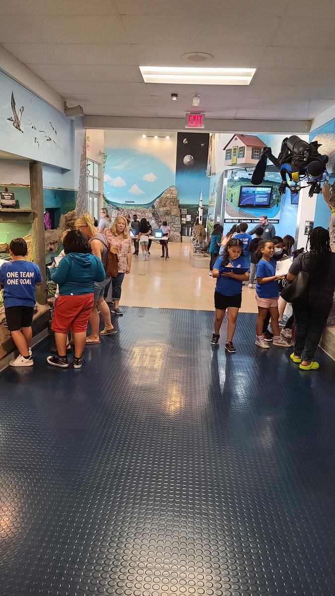 Mrs_Moore_fcps's tweet image. #MoESGators #3rdGradeLeaders #OneTeamOneGoal
#EngagedLearners 
Thank you so much FCPS ESSL!