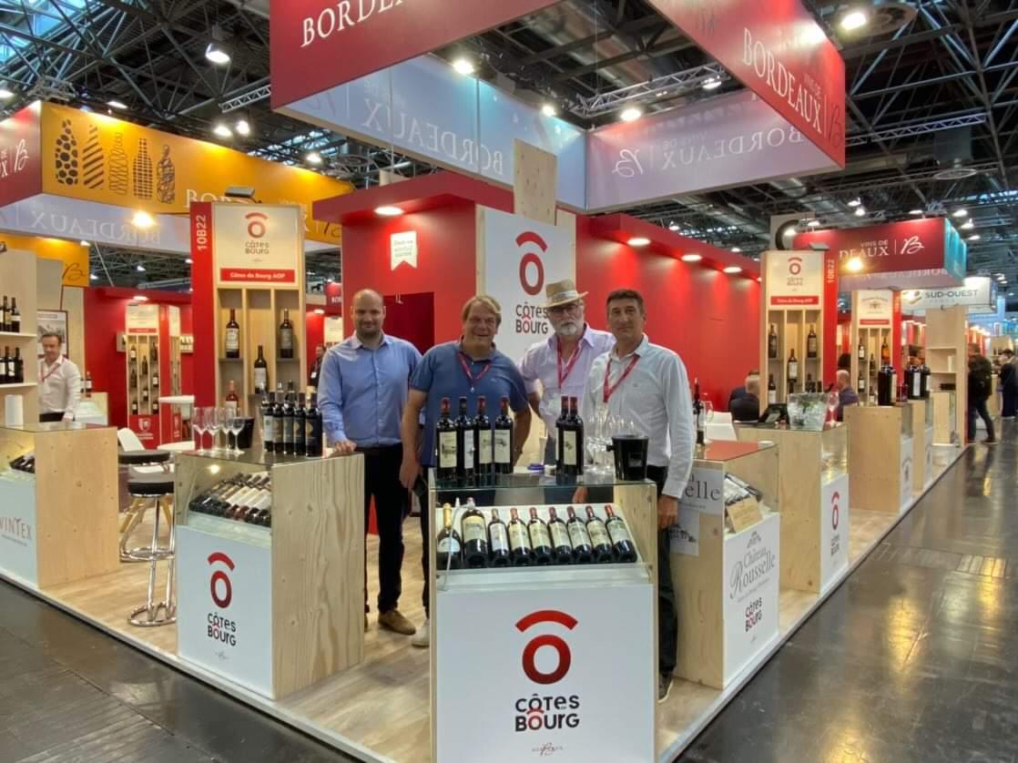 📅 ProWein Düsseldorf du 15 au 17 mai 2022.

Retrouvez les vignerons des Côtes de Bourg sur le stand de l’appellation Hall 10, N°10B22. Au plaisir de vous rencontrer !
<a href="/ProWein/">ProWein</a> <a href="/businessfrance/">Business France</a> (Vins &amp; Spiritueux) <a href="/NvelleAquitaine/">Nouvelle-Aquitaine</a>  <a href="/VinsdeBordeaux/">Les Vins de Bordeaux 🍇</a>