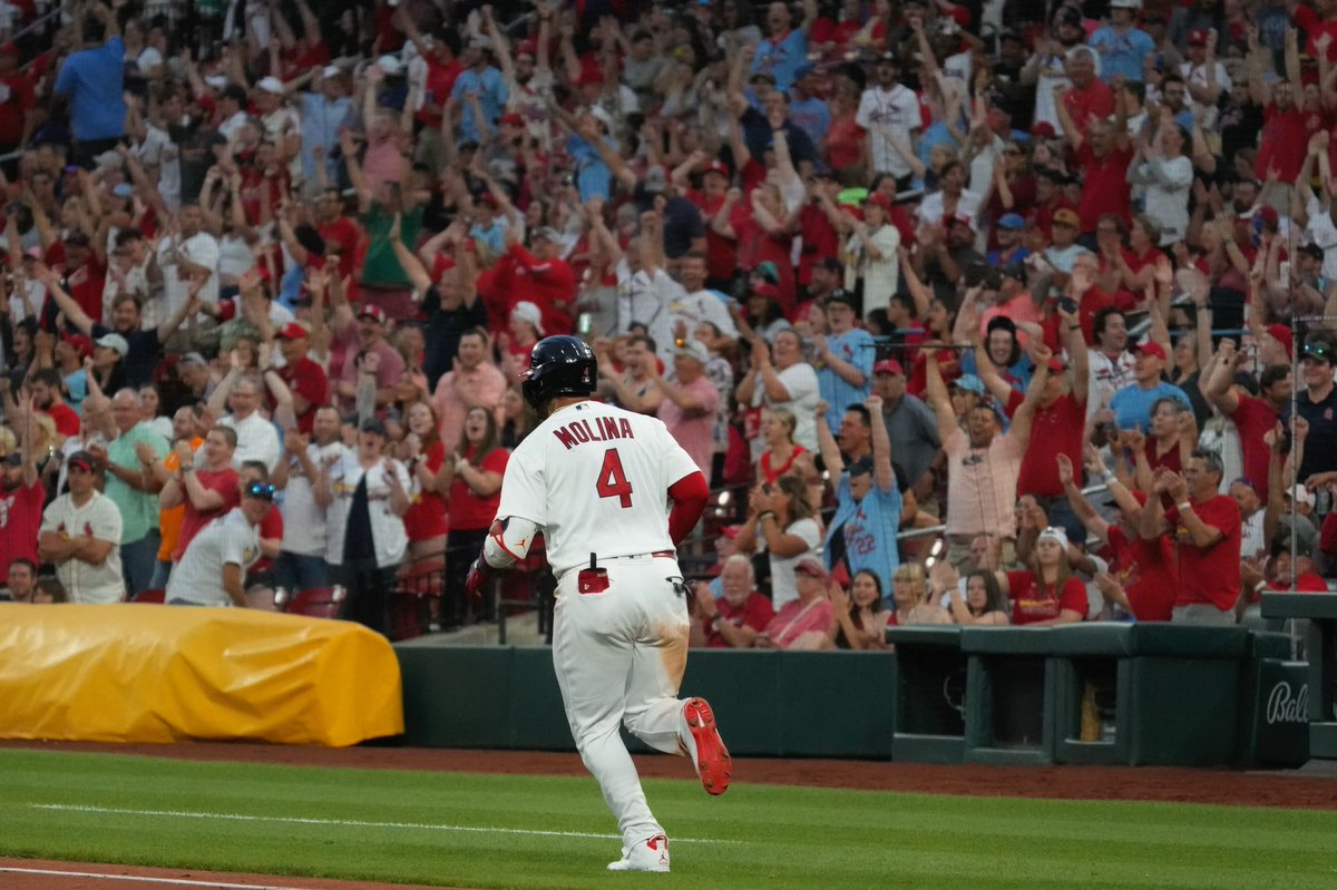 Cardinals's tweet photo. We live for nights like this! https://t.co/9IwjY2S6Nx