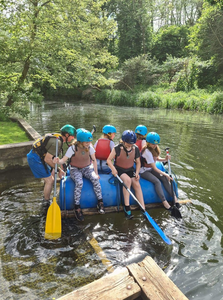 DraytonJuniorSchool tweet media