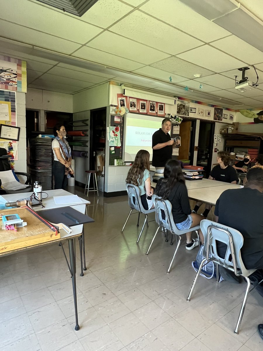 d61Hearth's tweet photo. Thank you to the Dupage Foundation and the Chicago Sinfonietta for sponsoring the Kolam presentation today with my 8th grade class! @D61EJH, @DuPageFdn, @chi_sinfonietta, #d61learns, @DarienSD61, @DarienILPatch https://t.co/MxWsViJ2Gy