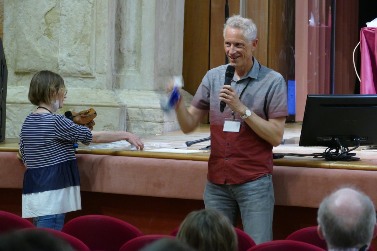 h2020sunshine's tweet photo. When we said "hands-on sessions", we meant it! In the one of Bernd Nowack (@Empa_CH) & Camilla Delpivo (@SAbyNA2020 project & @Leitat), the #Nanosafety School attendants were handed nano-containing materials... For example, a wonderful (unused! 😉) #nanosilver sock.
#venicenano22 https://t.co/pBXjqxSUbP