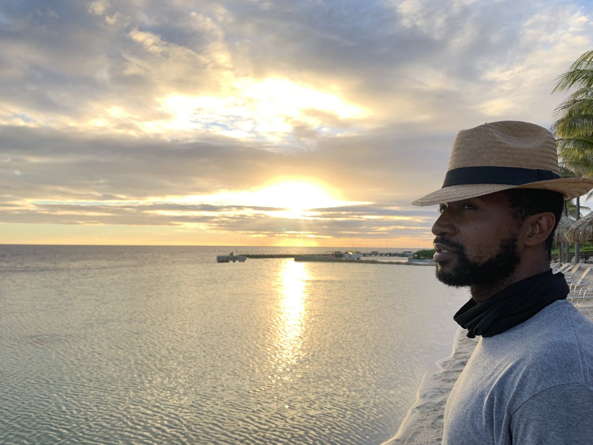 Dr. Christian Braneon says that "the key to community engagement is simply putting yourself in the community’s shoes. That is to say, one needs to take the necessary steps to see things from the community’s perspective." #WaterWire <a href="/columbiaclimate/">Columbia Climate School</a> <a href="/UCCRN/">UCCRN</a>

waterfrontalliance.org/2022/04/28/put…