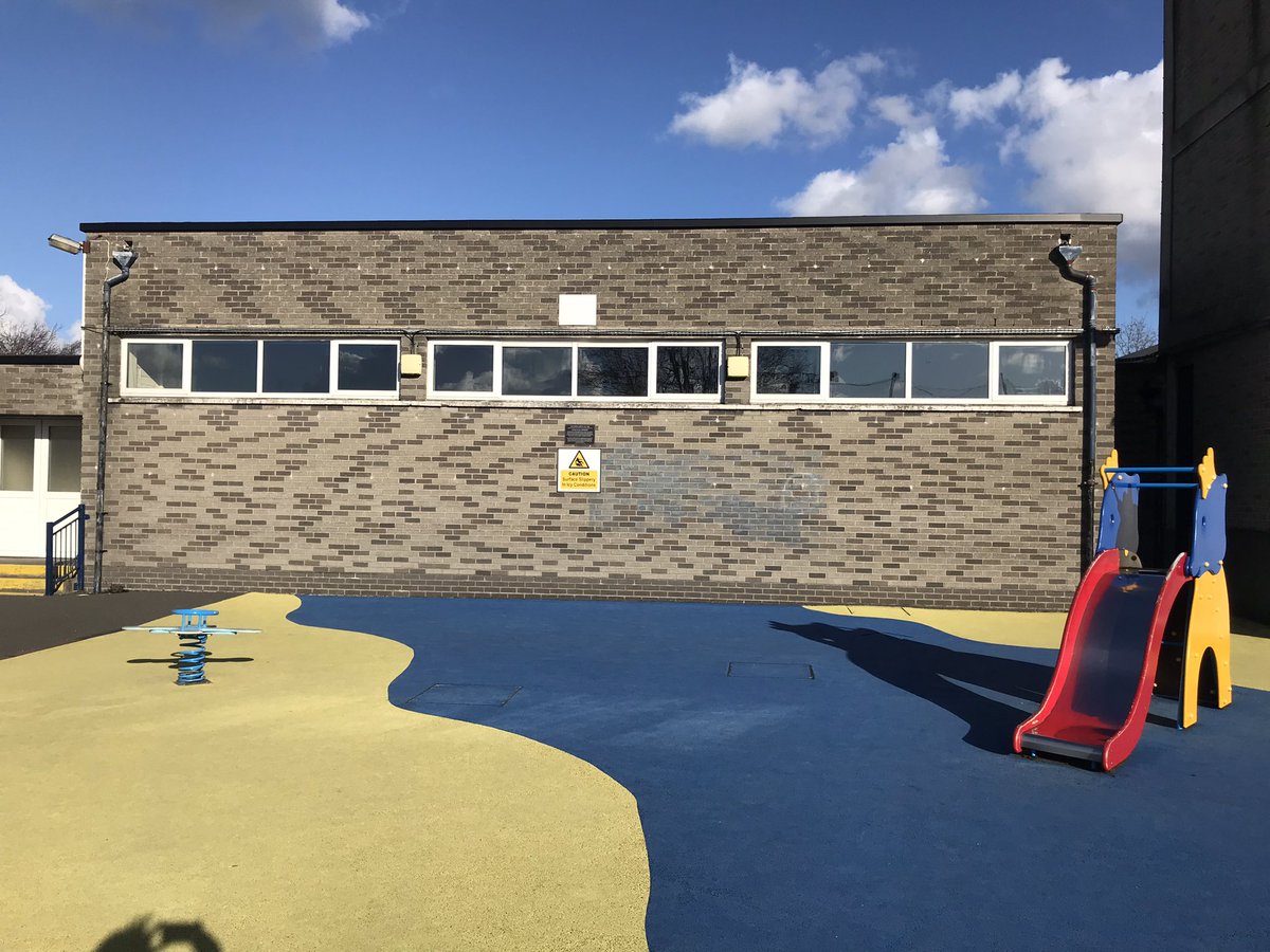 scoilidepps's tweet photo. What a great surprise for our children this morning…thanks to @smallwallarena for installing our climbing wall panels at the weekend. We ❤️ them🧗🧗🏻‍♀️ @ActiveFlag #changingspaces #moving @PDSTpe @IrishPrimaryPE https://t.co/lD6XYlm4we