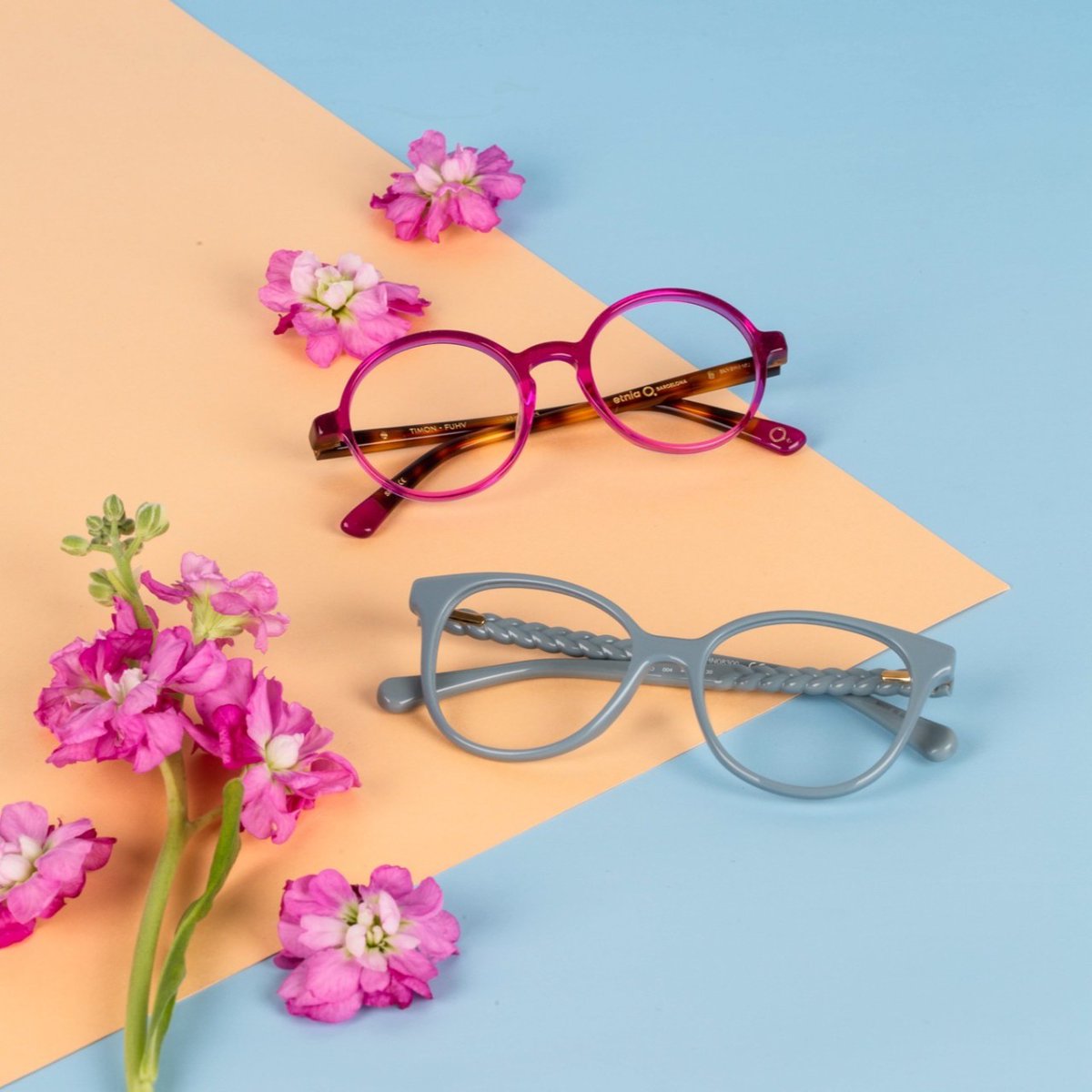 FYidoctors's tweet photo. Ready to refresh your #springlook? Both of these frames—a bold hot pink pair of @EtniaBarcelona Timon (FUHV) and a soft grey pair of @chloefashion (CC0002O)—will add a dose of style to any outfit. Shop these new looks: https://t.co/BL0pXUksJI
#SpringEyewear #ShopGlasses https://t.co/2KfFyCLJcR