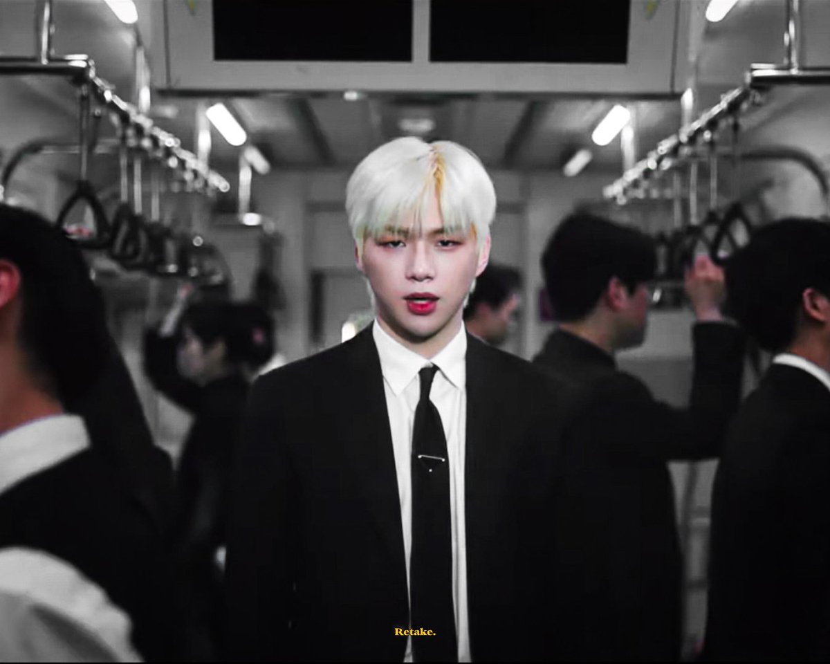 1210Retake's tweet photo. 𝐏𝐚𝐫𝐚𝐝𝐞 𝐓𝐫𝐚𝐜𝐤 𝐕𝐢𝐝𝐞𝐨

#강다니엘 #KANGDANIEL #TheStory https://t.co/A1Uqto1qj0
