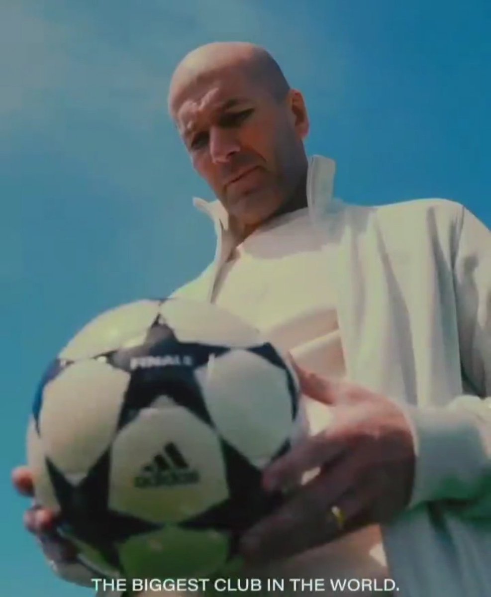 🗣️ Zinedine Zidane: 

“El Real Madrid es el club más grande de la historia”.