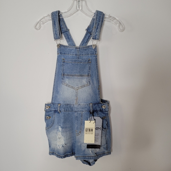 BWorldBoutique's tweet photo. So good I had to share! Check out all the items I'm loving on @Poshmarkapp from @ozellobird7150 #poshmark #fashion #style #shopmycloset #lucieannii #miami #authenticdenim: https://t.co/Tvd6y7iQqj https://t.co/EzSG7Wu0Bw