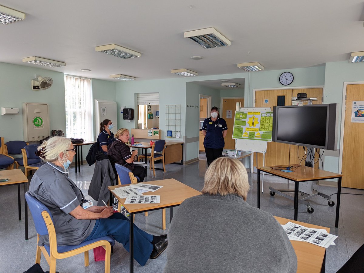 jppayne2910's tweet photo. A great day of inspiration, innovation and transformation listening to our DN students presenting the work based learning projects they have been leading for the past 9 months. Congratulations to them all. @debbielennard1 @RelfPaul @zazstone_sue @ESHT_OOH @ESHTNHS https://t.co/X1CfZpVQU6