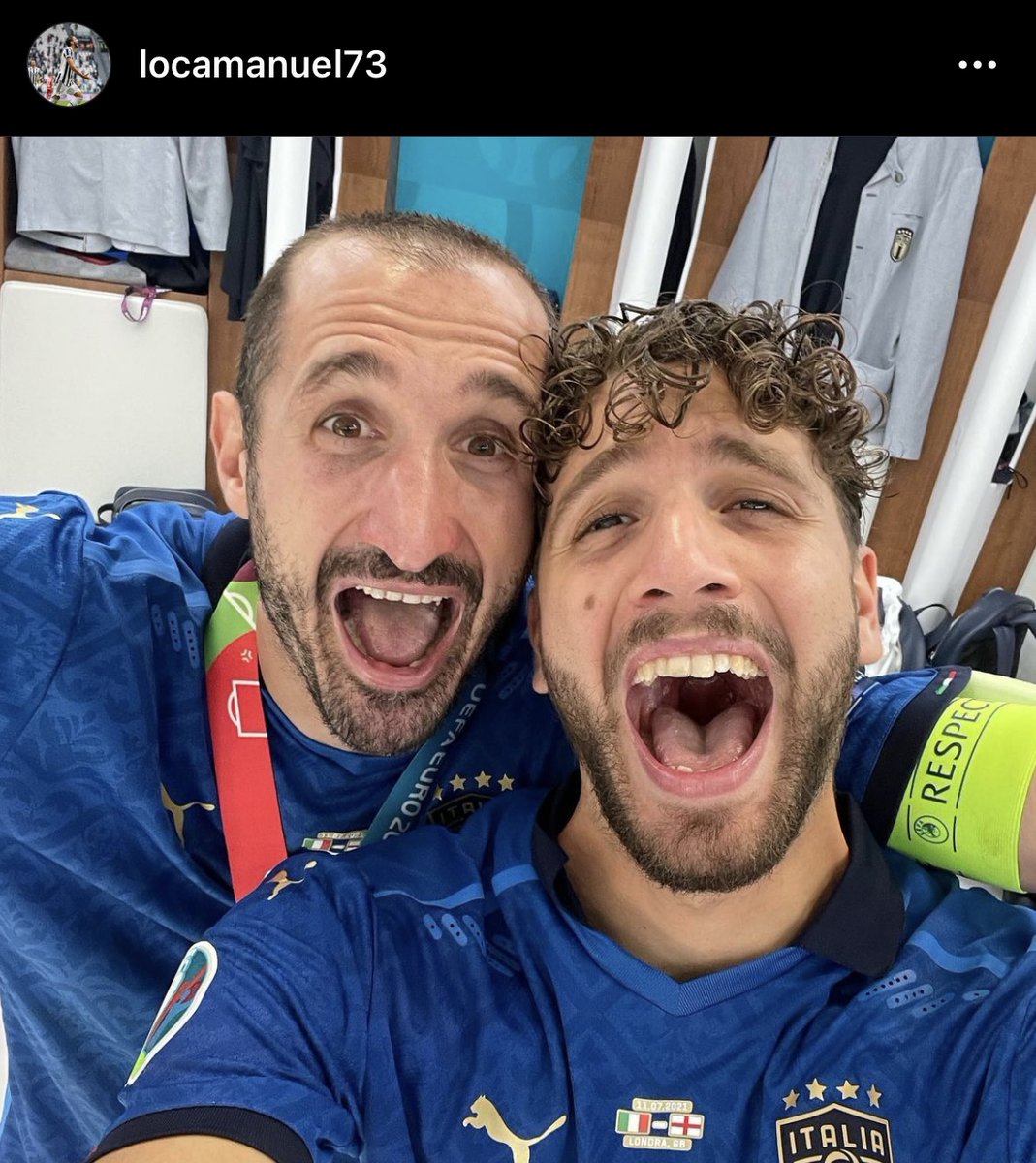juvefcdotcom's tweet photo. Locatelli farewell message to Chiellini on Instagram 🤍🖤 https://t.co/Wt6IGUF0r8