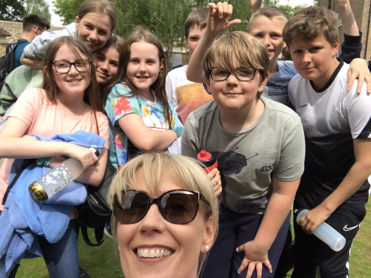 GuilsboroughPri's tweet photo. Group 3🏆🙌🏻😃👍🏻 #goteamguilsborough #topgroup #achievingmoretogether https://t.co/8JgYl3igOX