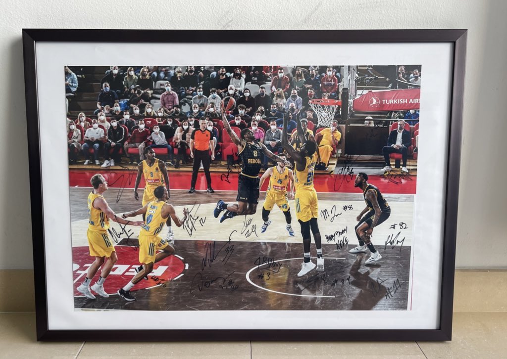jiffy_mc's tweet photo. хвала тренеру @sasaobradovic69 !
Many thanks to @ASMonaco_Basket !!
My dear friend Keke will be thrilled !!
📸 @ManuVitali33
@westermann_leo
@brockm12
@TheNatural_05
@DonatasMot
@yakubaouattara
@_plee1
@Djusa33
#ADiallo
#dontahall
#wThomas
#IFallfaye
#robgray
#RDemahis https://t.co/NHkuWzHCAB