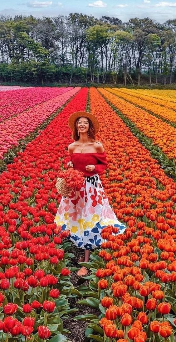 RashadaWrites's tweet photo. “#Life is not easy for any of us. But what of that? We must have perseverance and above all confidence in ourselves. We must believe that we are gifted for something &amp; that this thing must be attained”– Marie Curie #quote #women #nature 

https://t.co/fE7VmB2tkS everything for U! https://t.co/wCsin7Yyk4