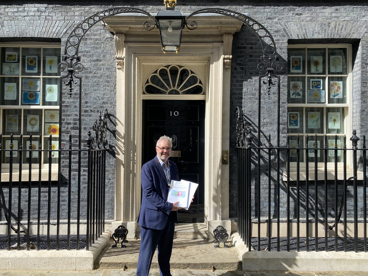 PeterWanless's tweet photo. Just handed in the @NSPCC #FightForAFairStart petition calling for better peri natal mental health support - #EveryBabyCounts https://t.co/dDa1ihlCQC