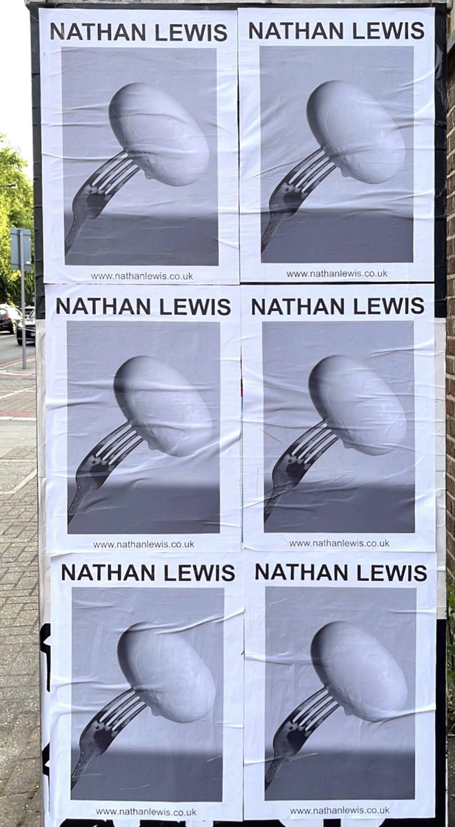 _Nathan_Lewis_'s tweet image. Images in the wild… #London 
.
nathanlewis.co.uk
#launch #weblaunch #stilllife #photography