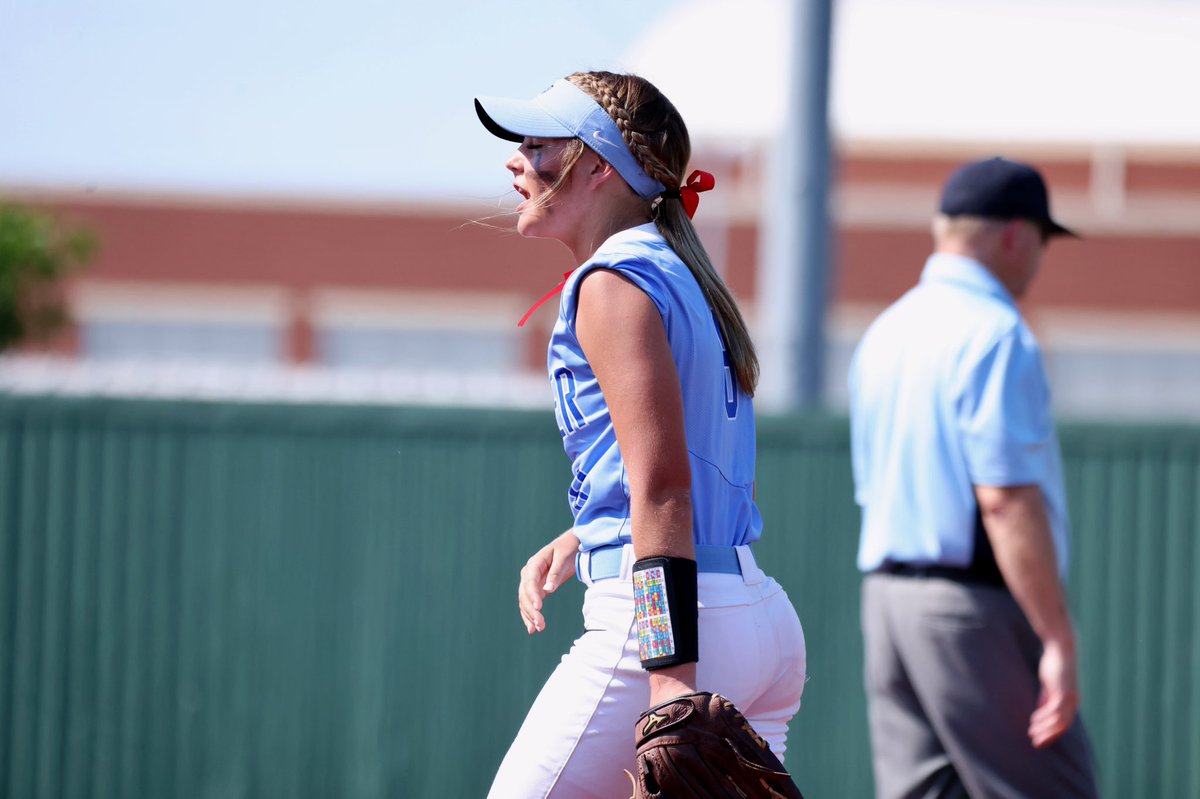 Olivia Eft tweet media