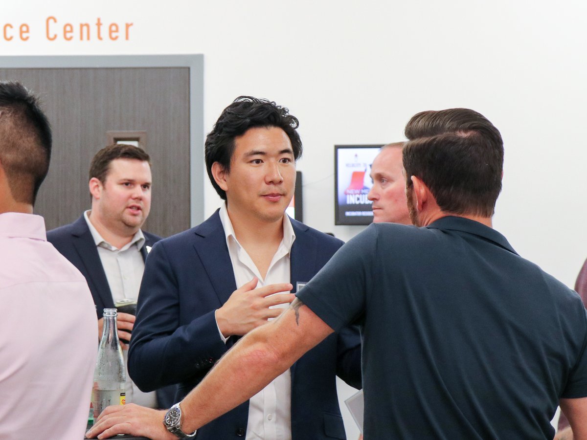 AlamoAngelsofSA's tweet photo. Thank you to all our members for another stellar pitch event. Our featured companies were Nucore Medical, a medical device company; @Noktos, a one-stop-shop for corporate travel; and @GGLeaguesMain, a recreational esports platform. 🥂 https://t.co/MNMX6drQF3