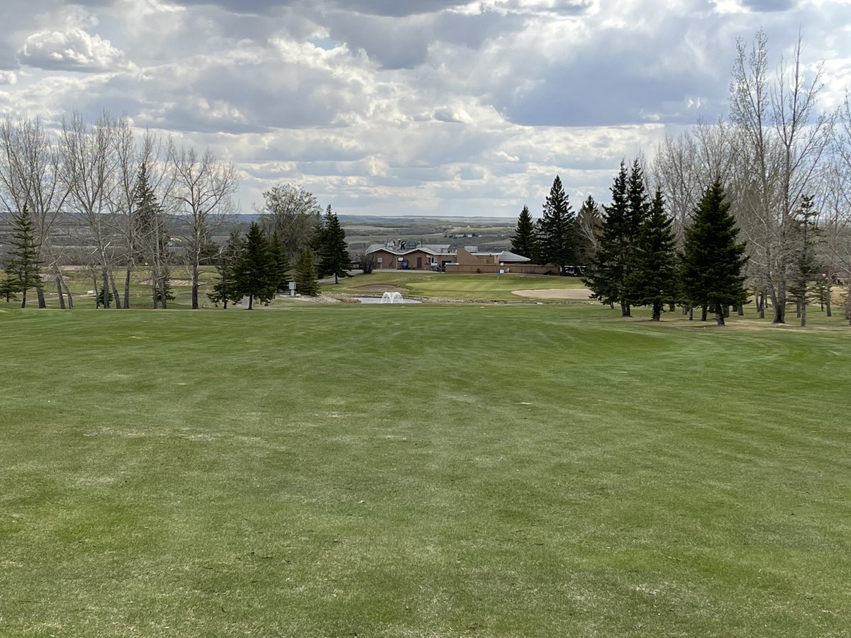 GolfSK's tweet photo. We had a great day visiting North Battleford Golf and Country Club on Thursday.

And yes, we know it's early but we are happy to announce the 2023 Saskatchewan Amateur Championships are heading back to North Battleford!

Until then, put the N.B.G.C.C. on your must play list! https://t.co/lYcGzAckti