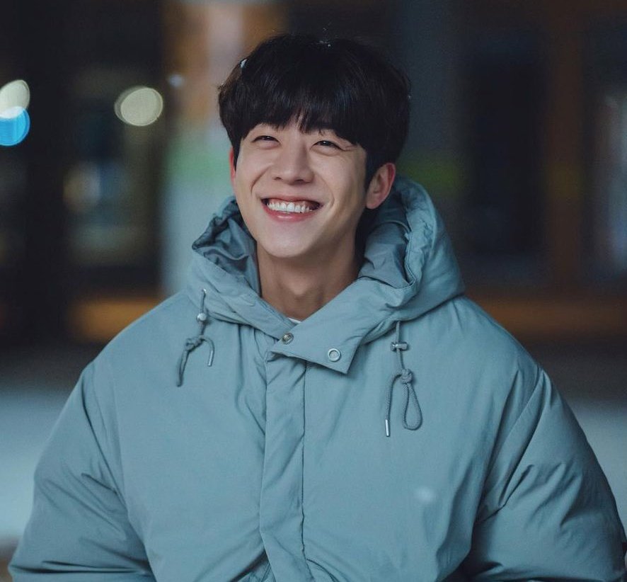 grandpamyunghee's tweet photo. I know this is a super delayed feeling lol how did I not feel this for weeks, I've finally fallen deep for chae jonghyeop's smile 🫠🫠 game over for me https://t.co/k57XCXBTcE