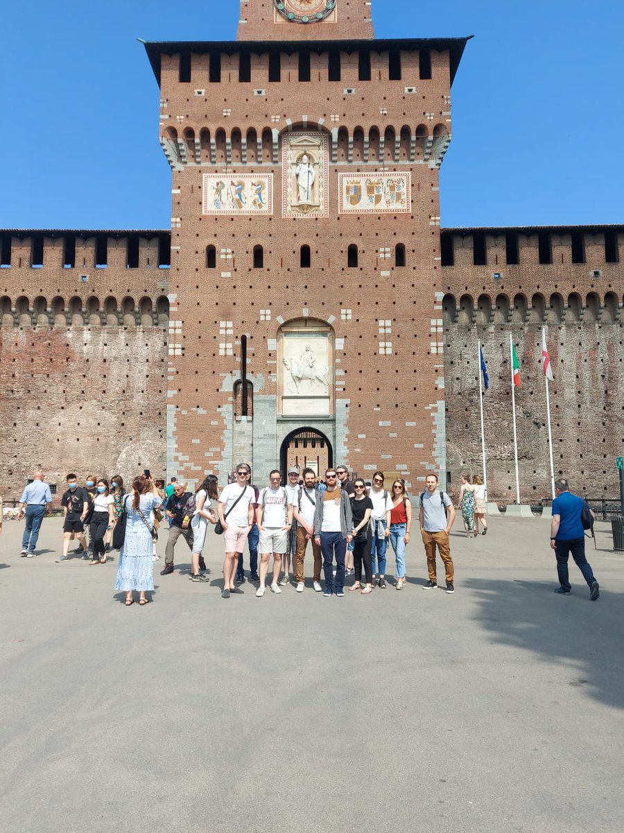 novaway's tweet photo. Quelques photos de notre #séminaire surprise en Italie ! Au programme : atelier de réflexion sur l'ADN de Novaway, escapades à Côme et à Milan. 

Merci à @le_skwi, Sarah et Lucas de Fancy Voyages  pour l'organisation de ce beau séminaire👋 
#teambuilding  #agenceweb https://t.co/PVslQmd2Gv